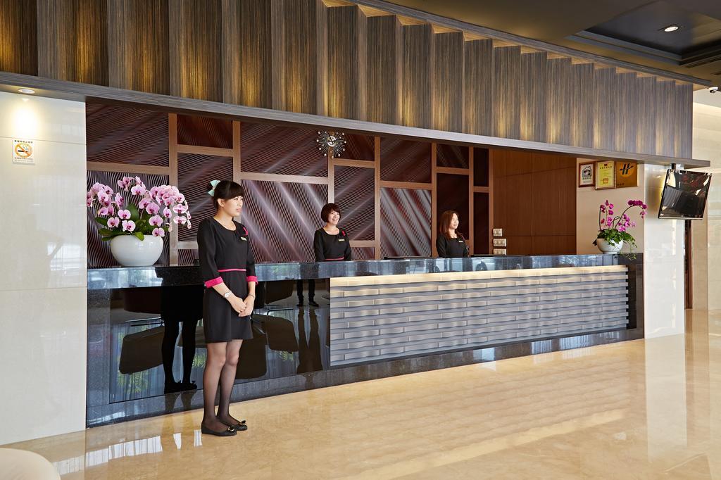 Guanko Hotel Цзяи Экстерьер фото