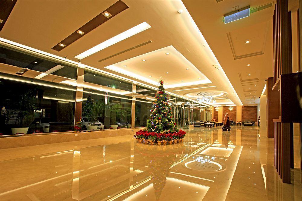 Guanko Hotel Цзяи Экстерьер фото