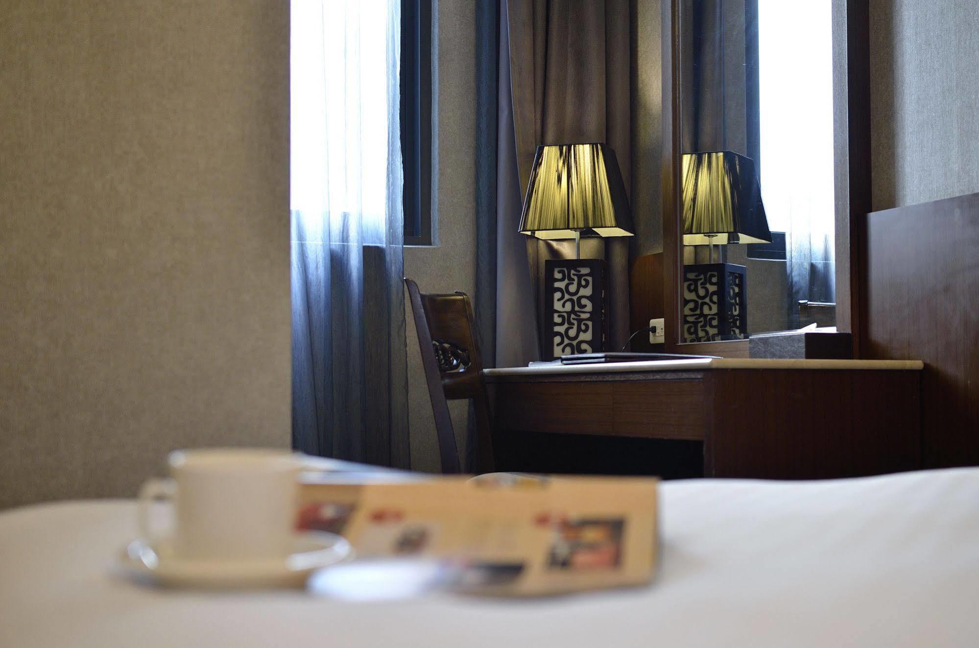 Guanko Hotel Цзяи Экстерьер фото