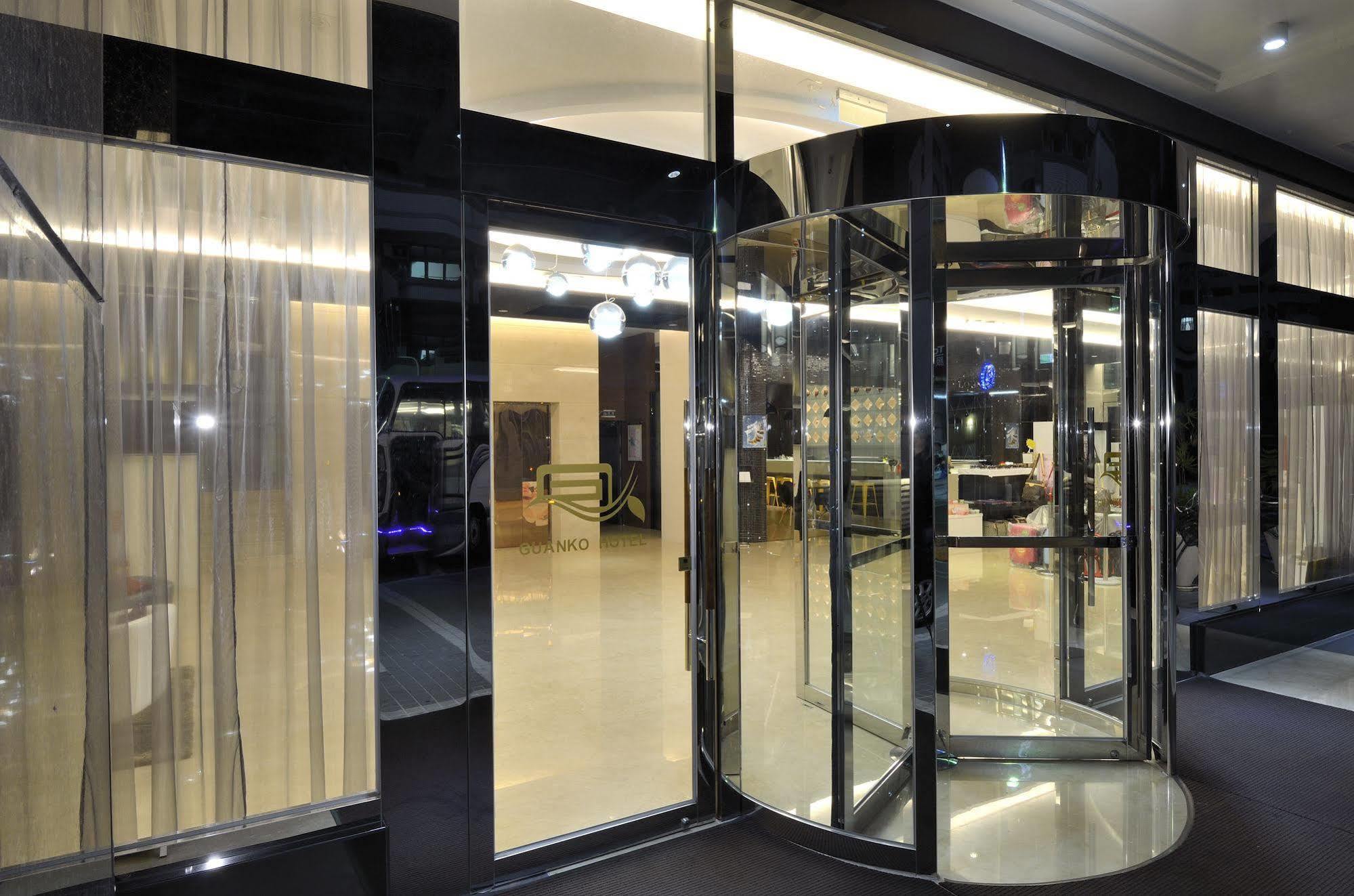 Guanko Hotel Цзяи Экстерьер фото